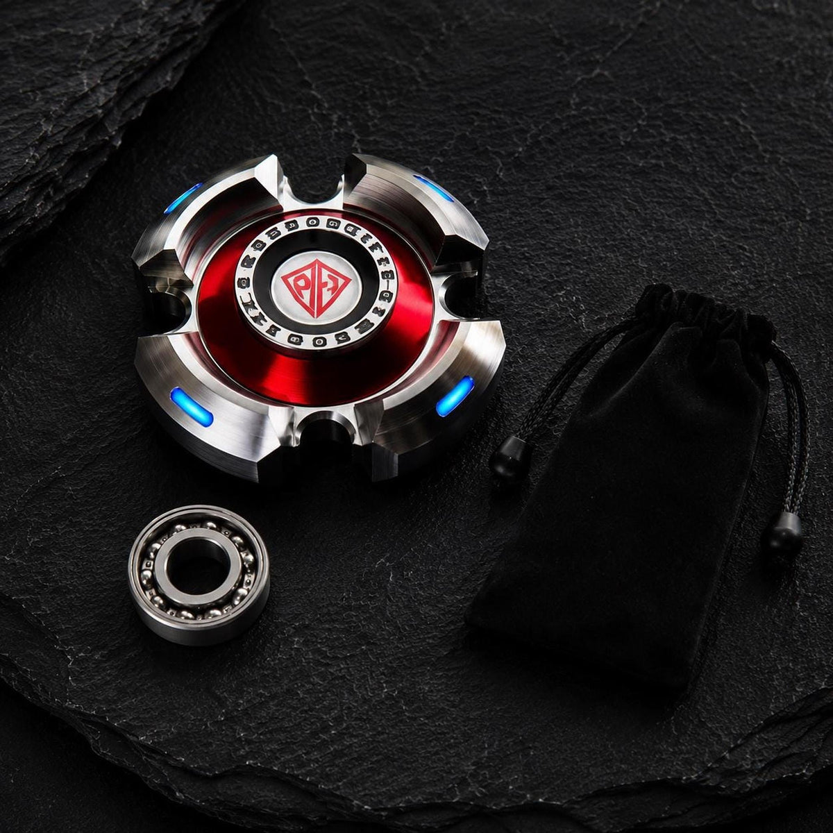 Spinner métal à effet lumineux : roulement séparé et étui